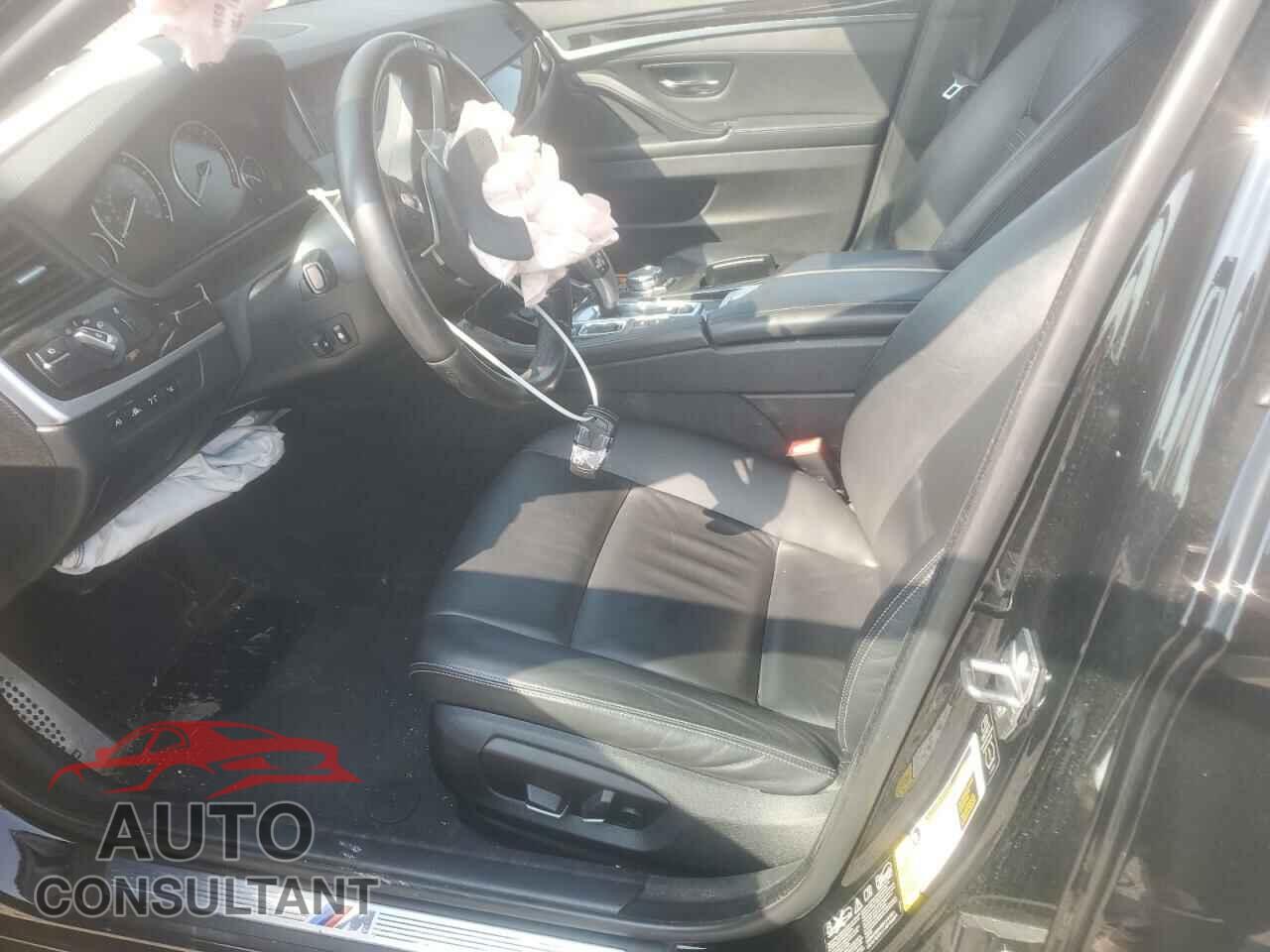 BMW 5 SERIES 2015 - WBA5B3C5XFD541550