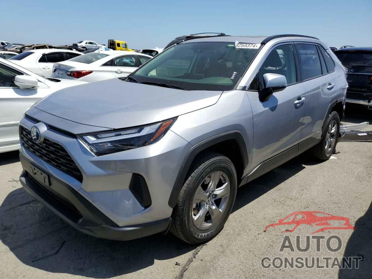 TOYOTA RAV4 2024 - JTMRWRFV8RD230002