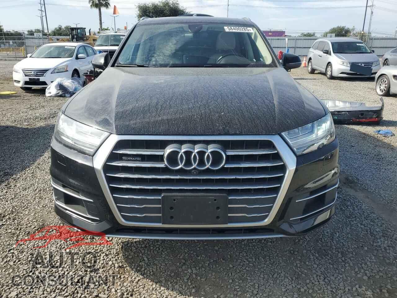 AUDI Q7 2019 - WA1LHAF7XKD024487