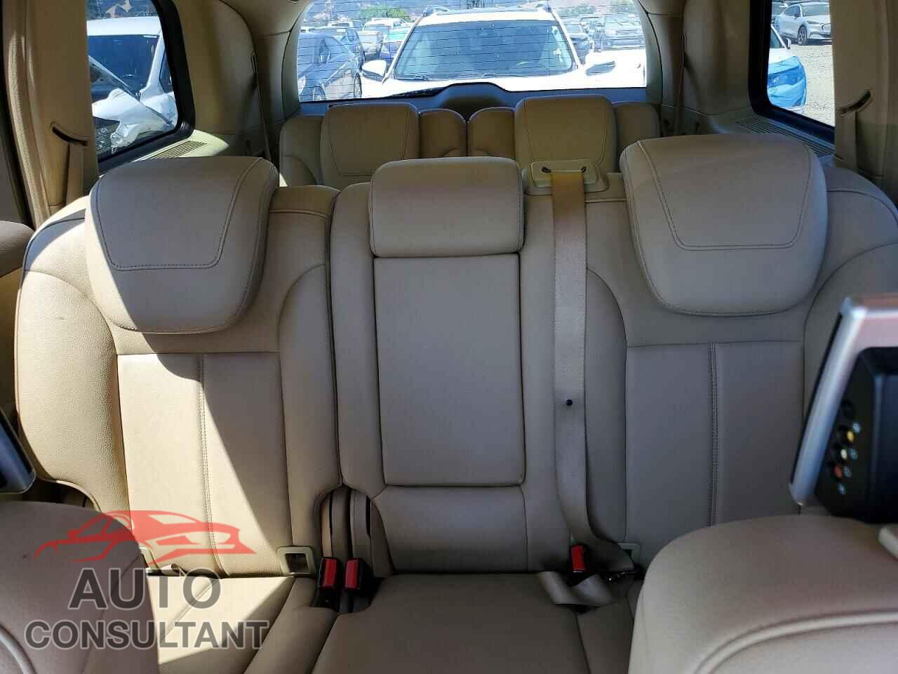 MERCEDES-BENZ GL-CLASS 2011 - 4JGBF7BE9BA699517