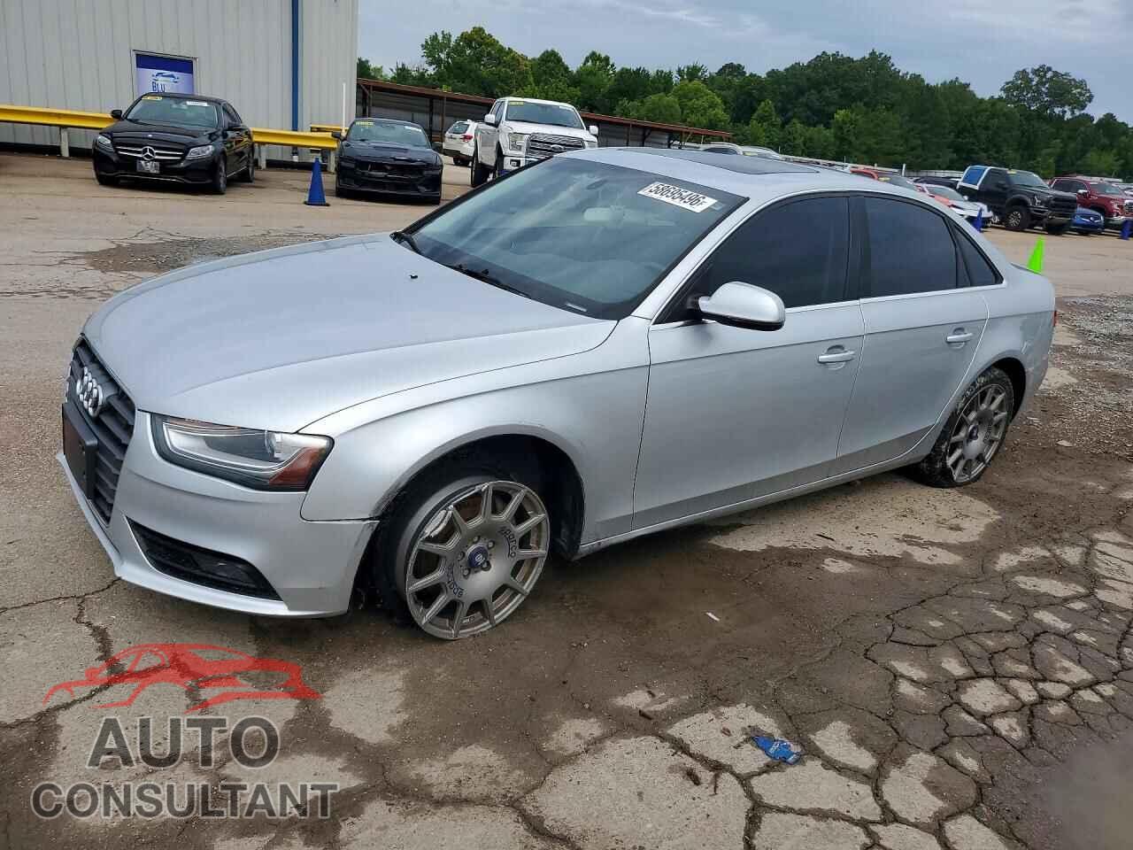 AUDI A4 2013 - WAUEFAFLXDA196330