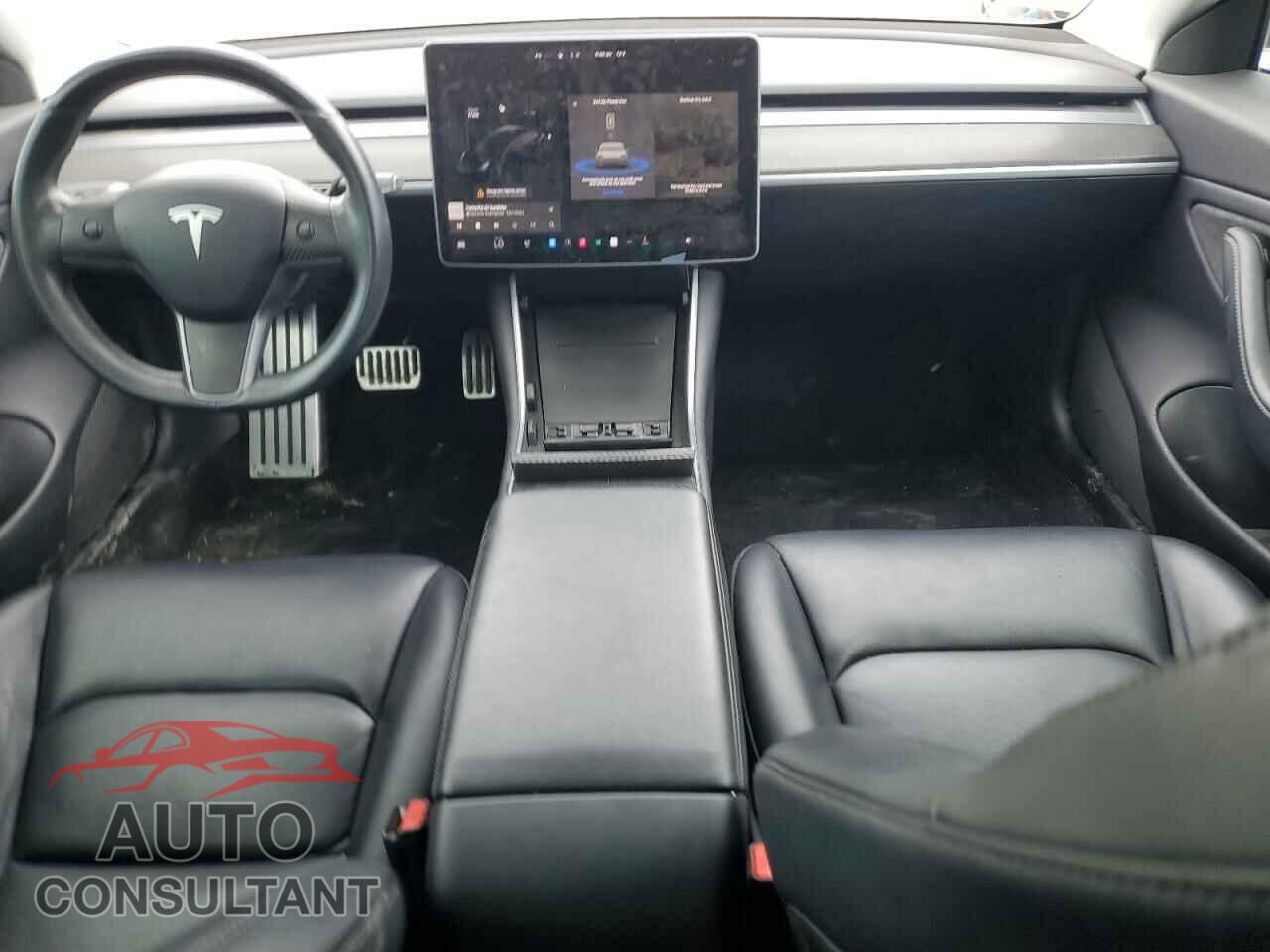 TESLA MODEL 3 2019 - 5YJ3E1EA5KF305861