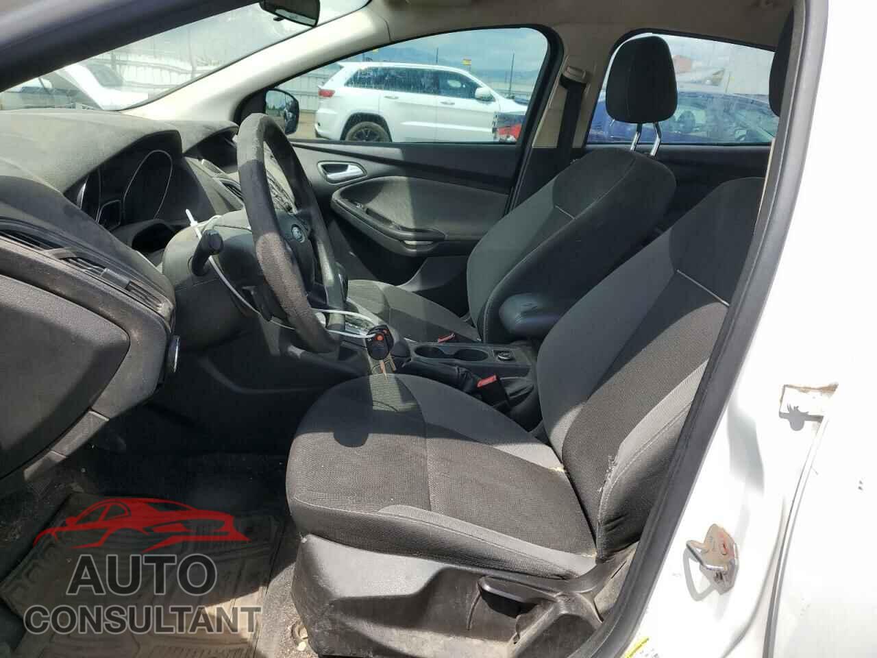 FORD FOCUS 2012 - 1FAHP3K29CL279682