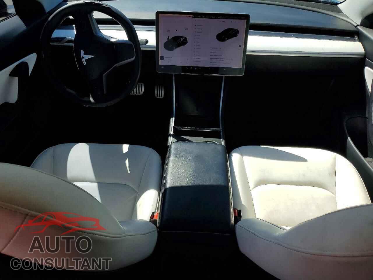 TESLA MODEL 3 2019 - 5YJ3E1EB6KF434216