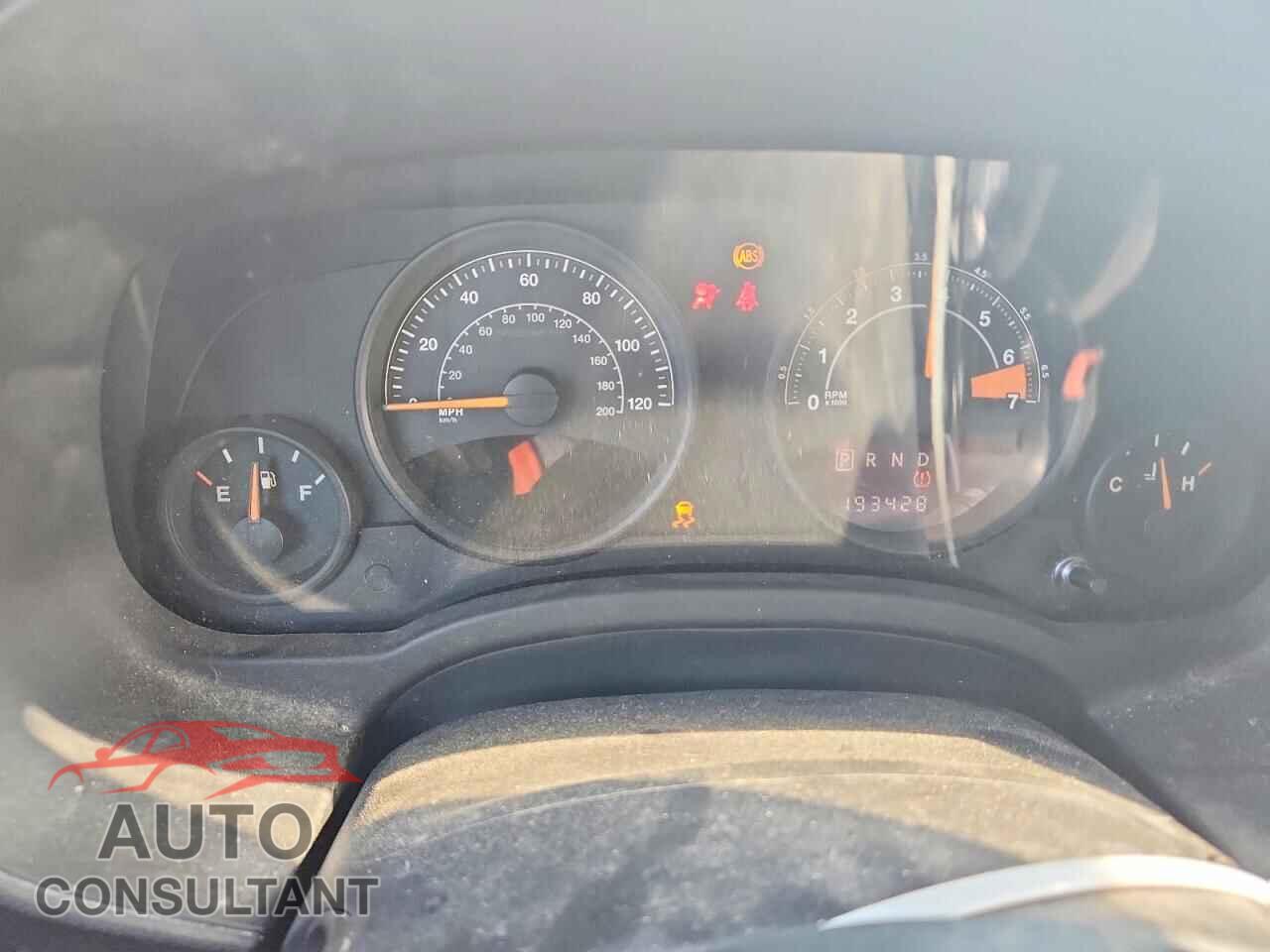 JEEP COMPASS 2014 - 1C4NJCBAXED769647