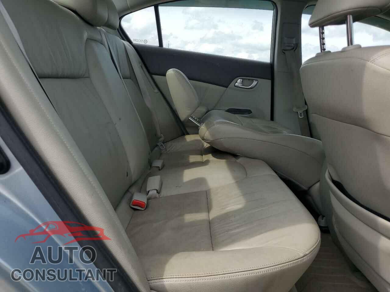 HONDA CIVIC 2012 - JHMFB4F38CS006441