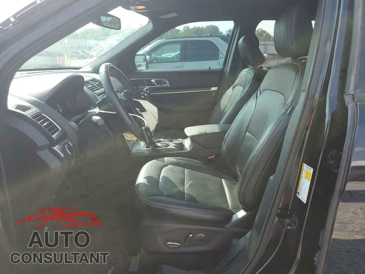 FORD EXPLORER 2018 - 1FM5K8F82JGB57691
