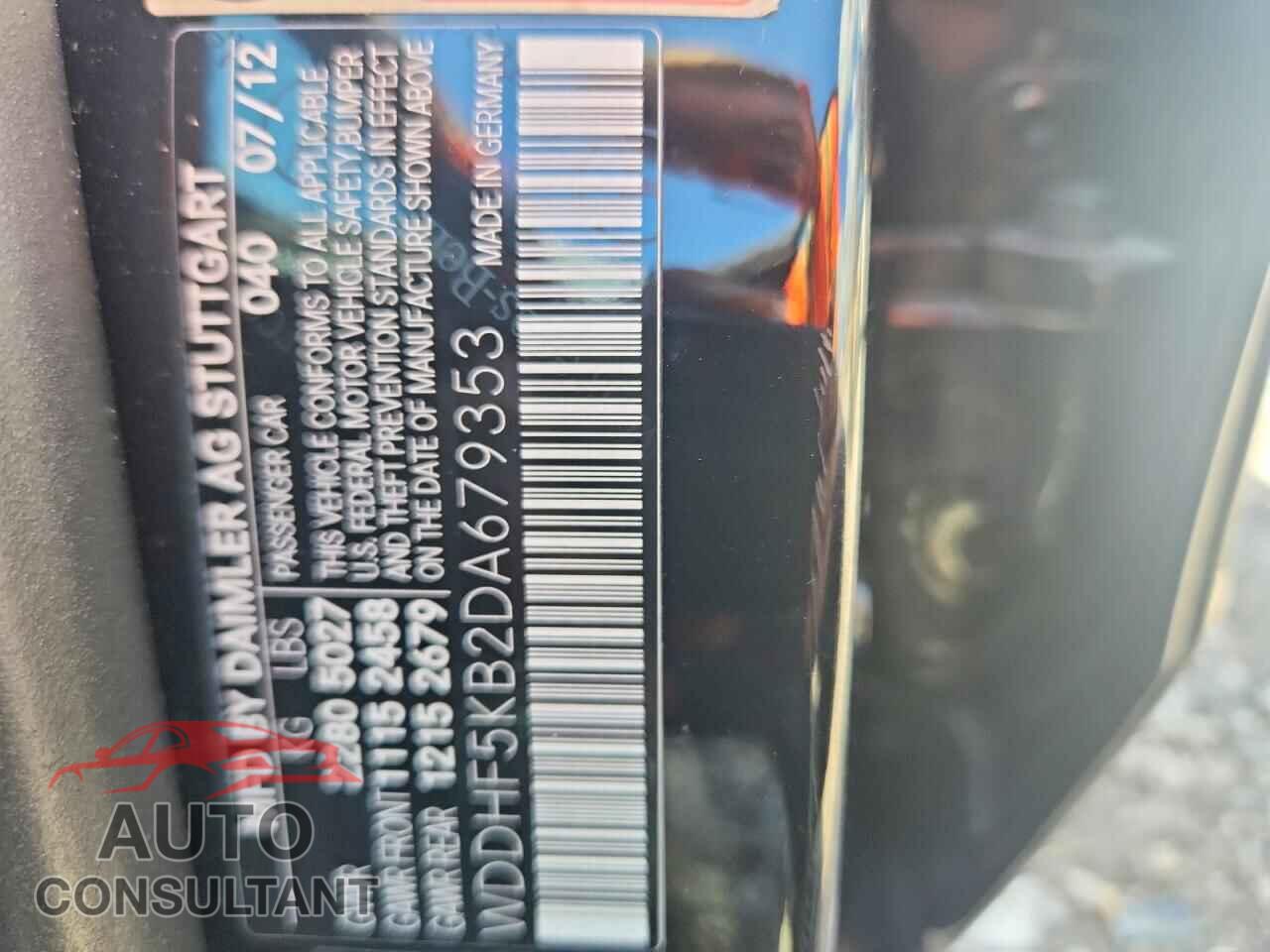 MERCEDES-BENZ E-CLASS 2013 - WDDHF5KB2DA679353