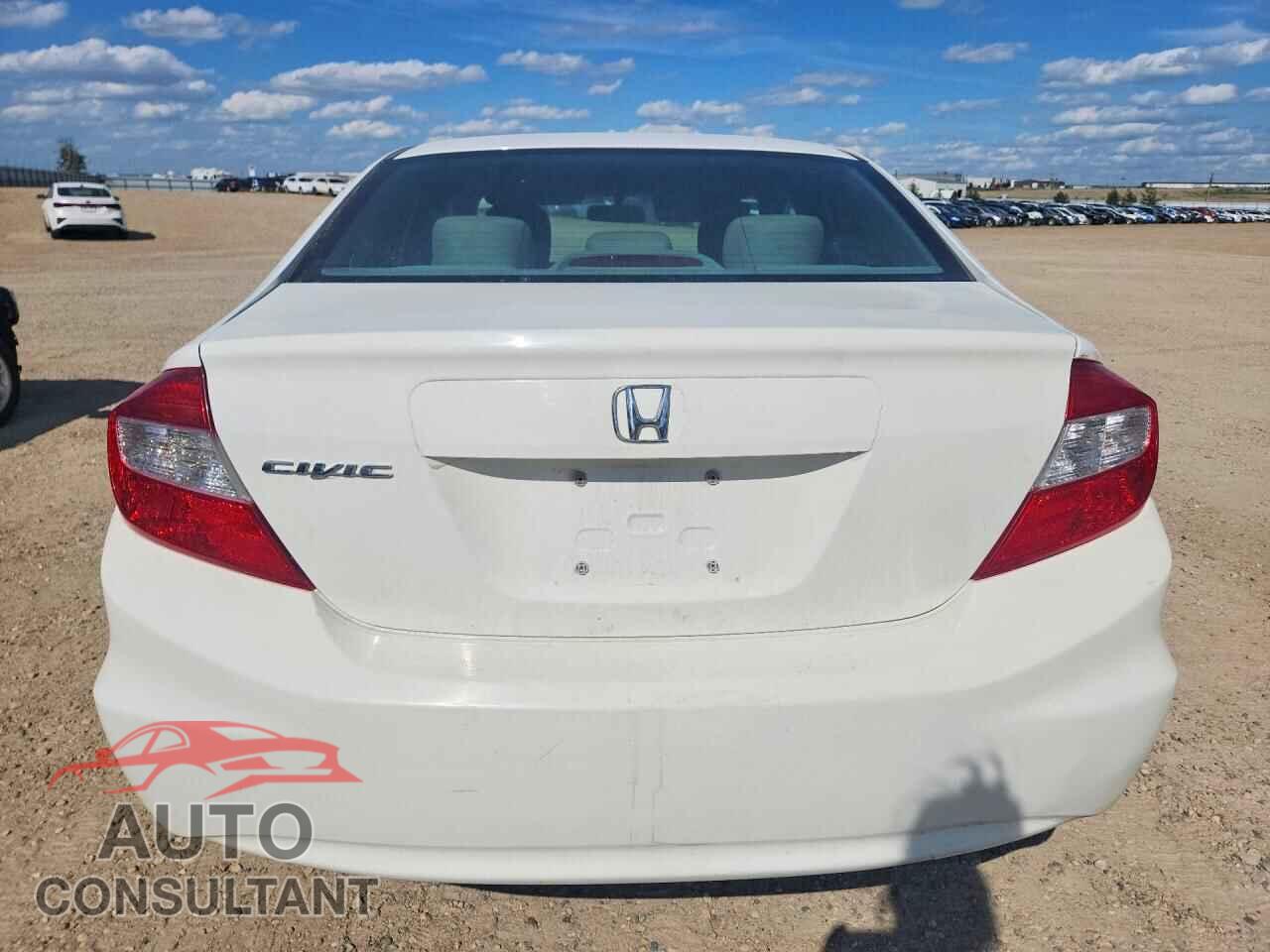 HONDA CIVIC 2012 - 2HGFB2F44CH063128