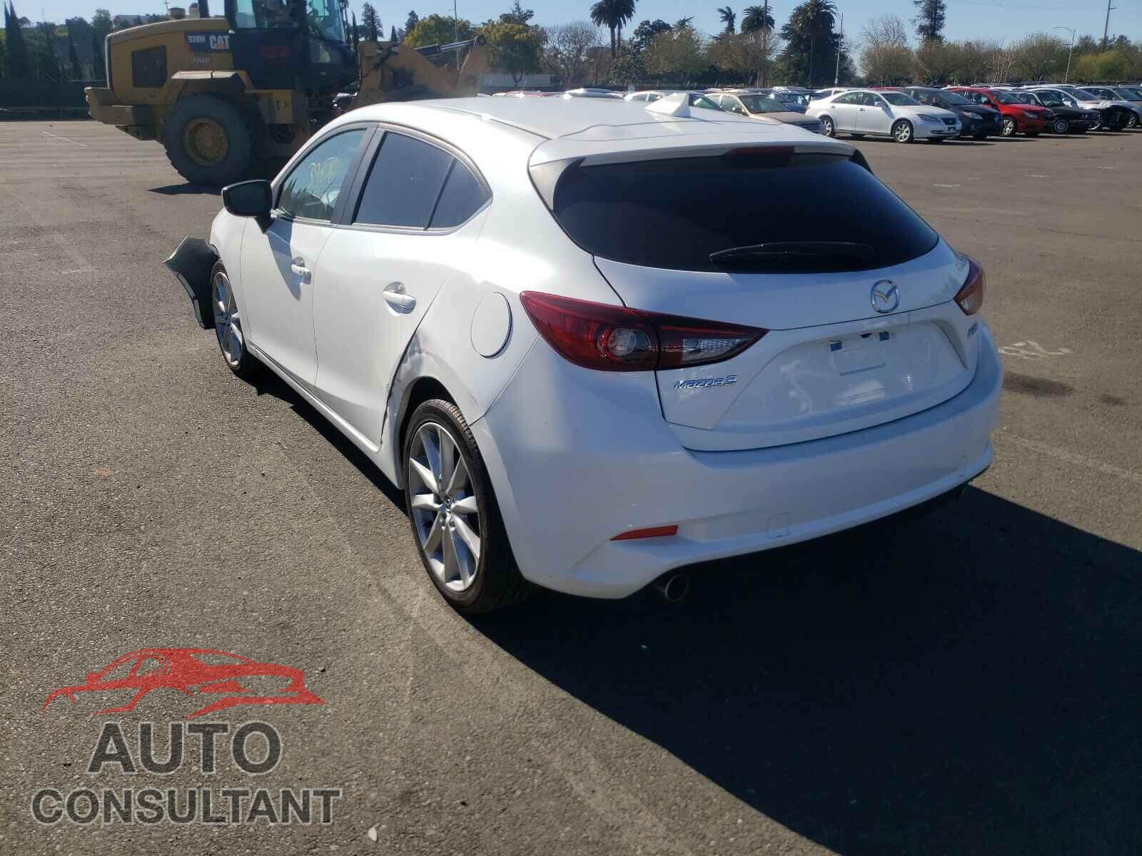 MAZDA 3 2017 - 3MZBN1M31HM157014