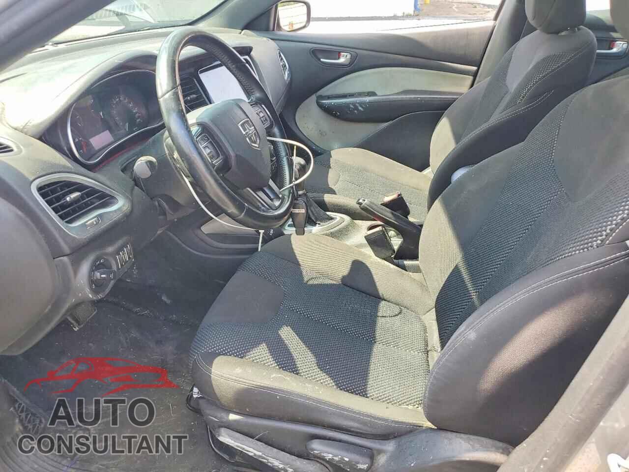DODGE DART 2015 - 1C3CDFBB8FD353062