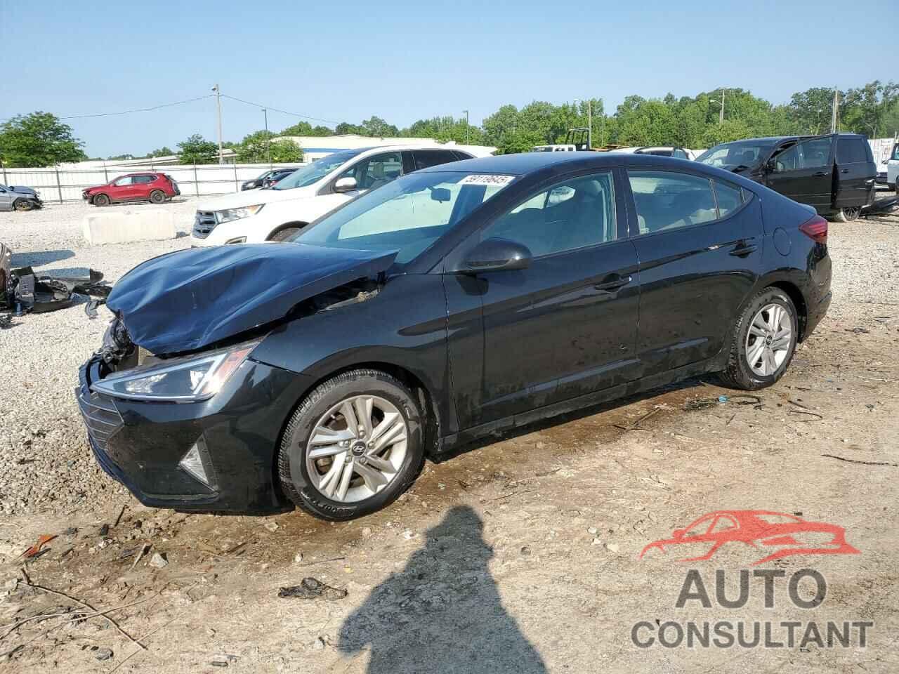 HYUNDAI ELANTRA 2019 - 5NPD84LF5KH479202