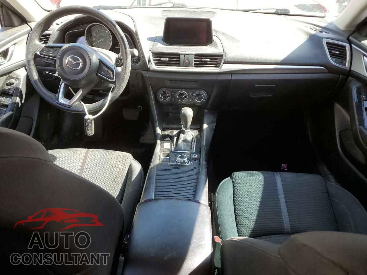 MAZDA 3 2017 - 3MZBN1U70HM114352