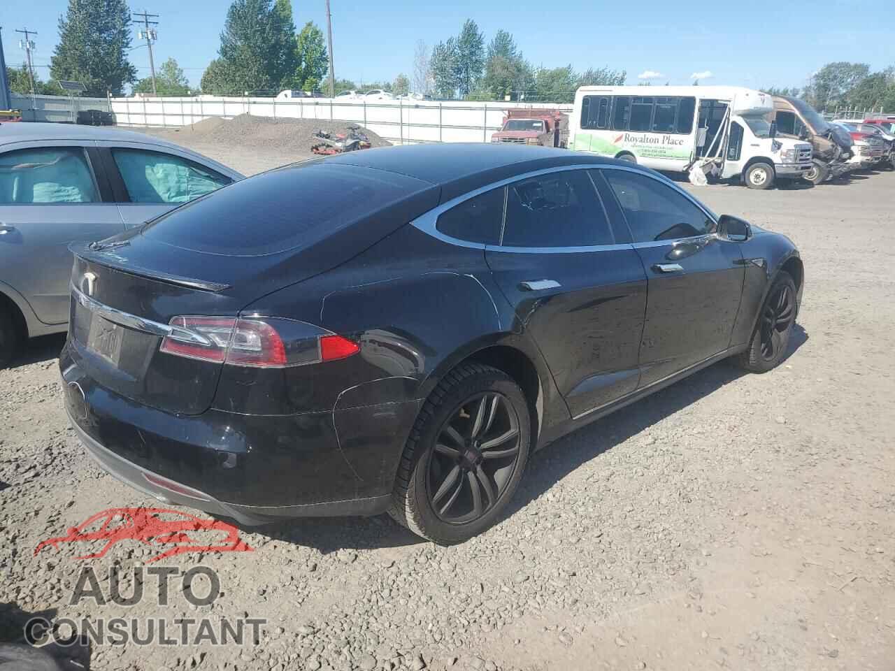TESLA MODEL S 2013 - 5YJSA1CP9DFP05410