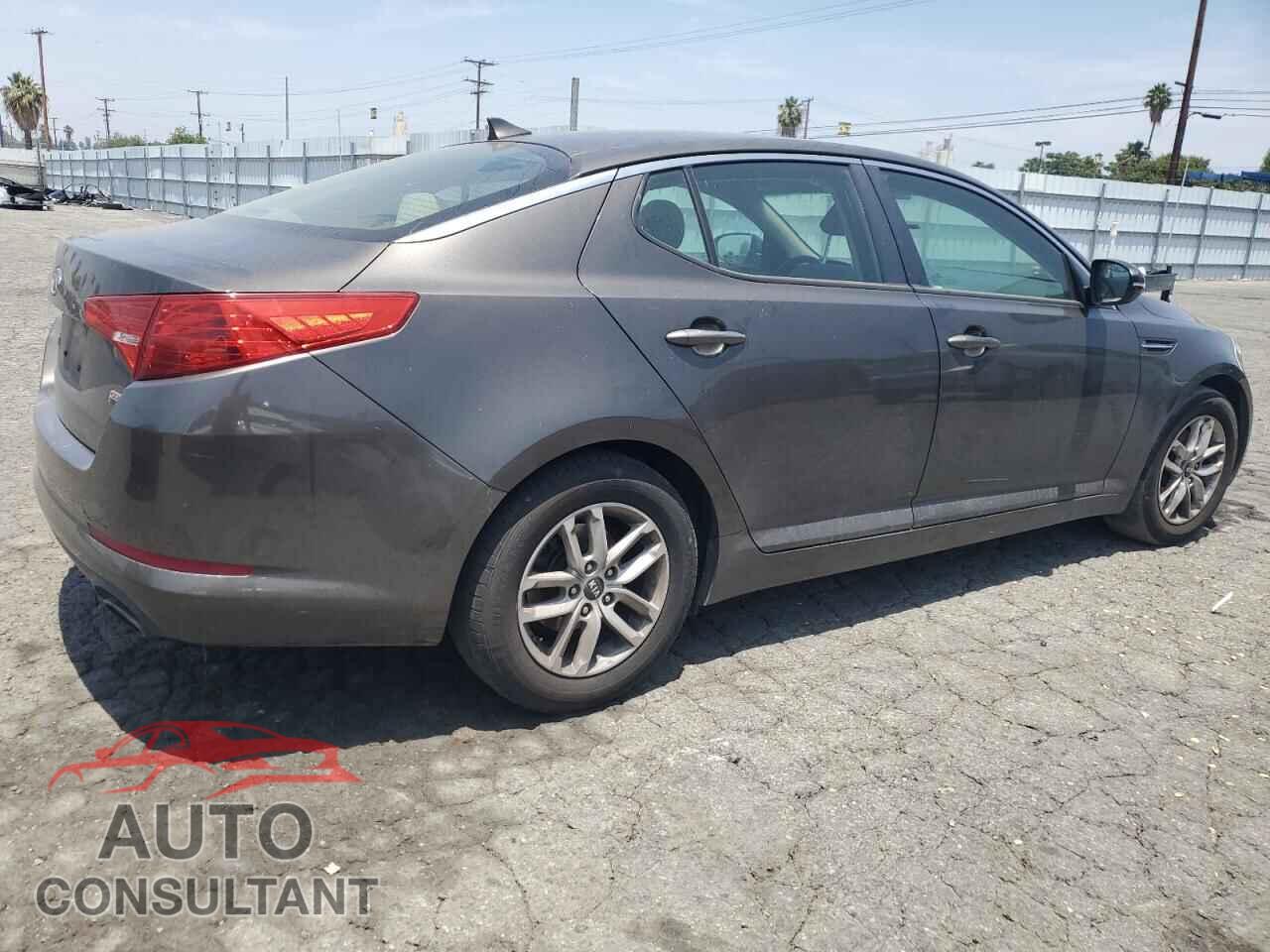 KIA OPTIMA 2011 - KNAGM4A72B5117877