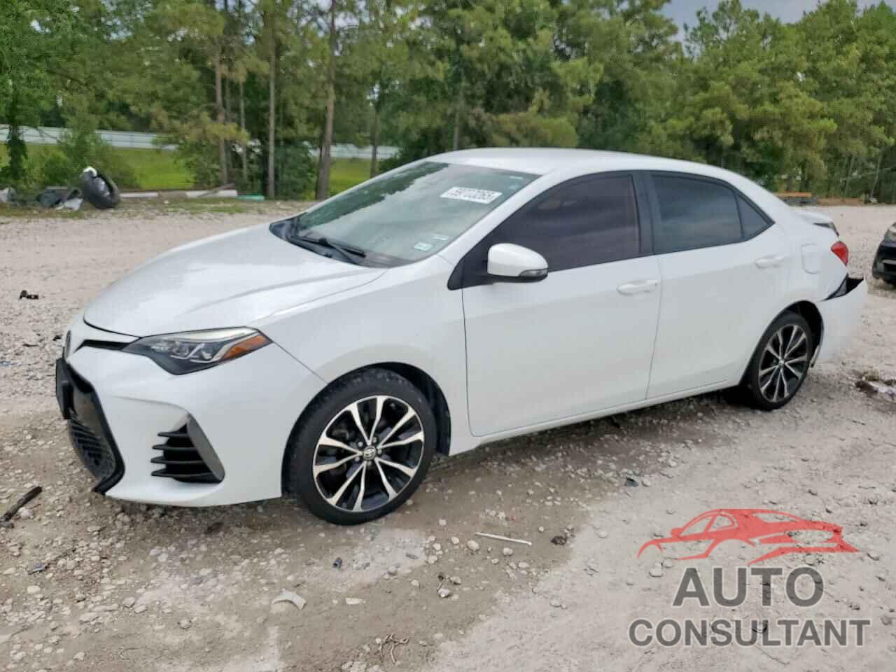 TOYOTA COROLLA 2018 - 5YFBURHE0JP743346