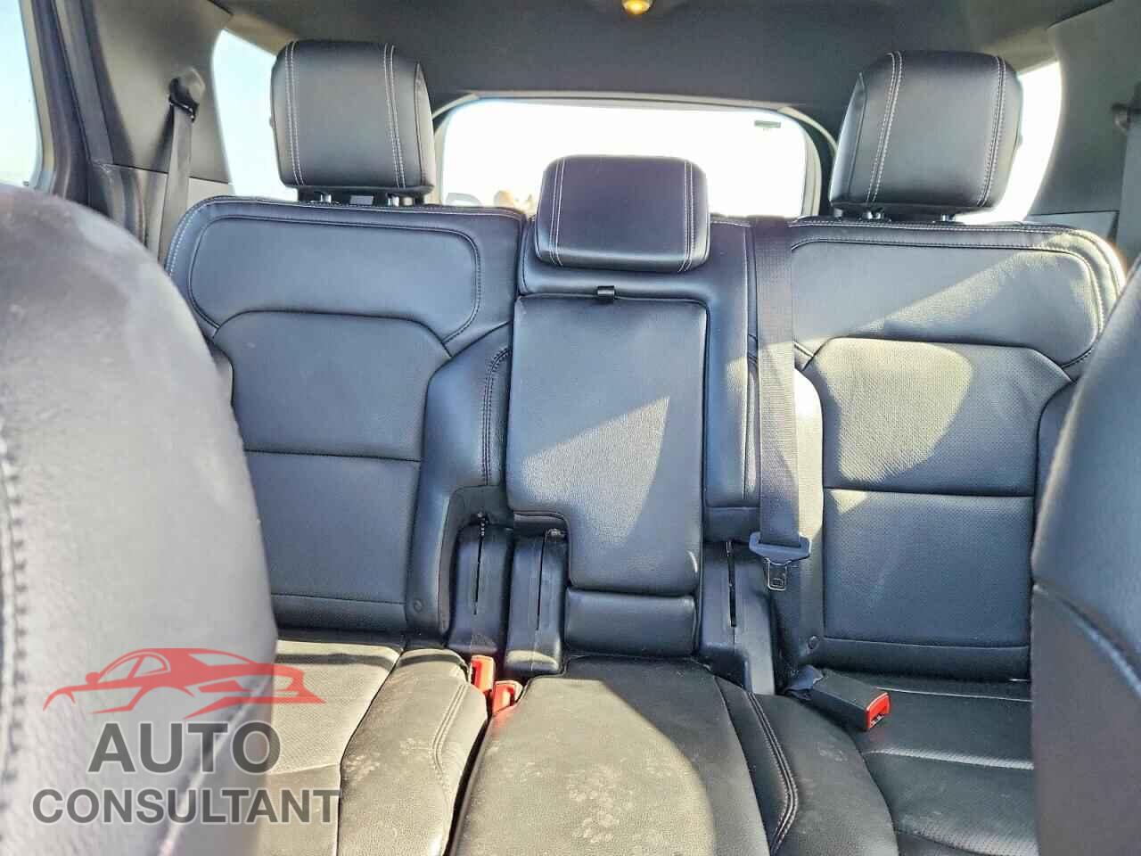 FORD EXPLORER 2017 - 1FM5K7F88HGC93649