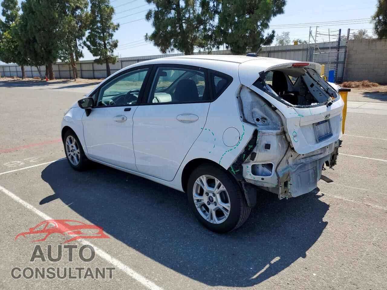 FORD FIESTA 2015 - 3FADP4EJ3FM224963