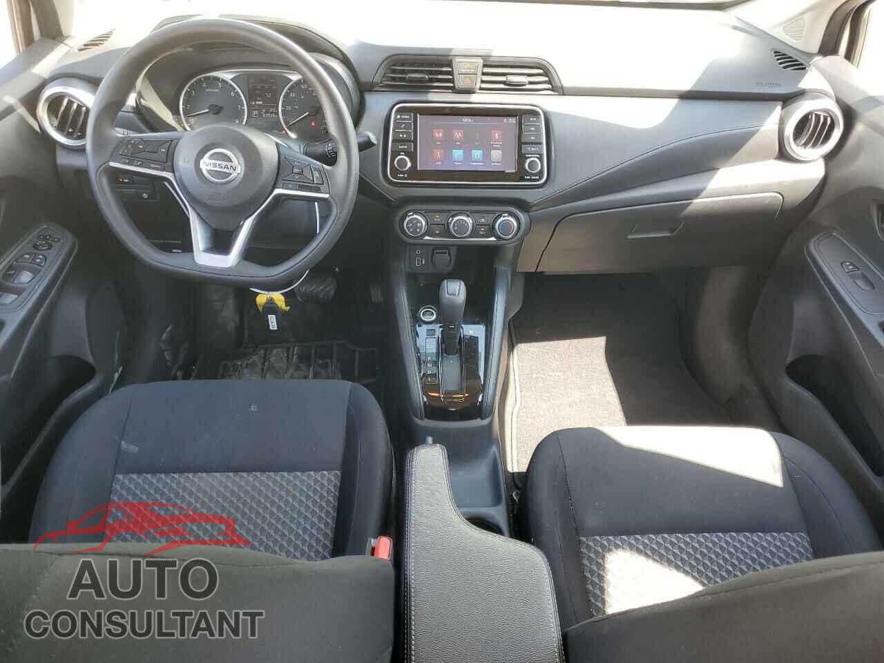 NISSAN VERSA 2021 - 3N1CN8DV8ML917802