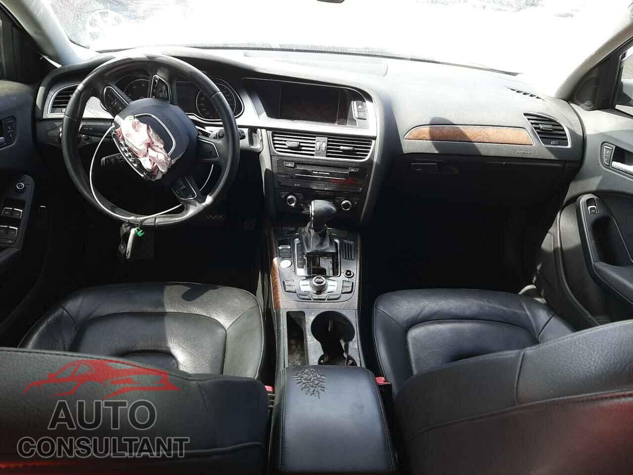 AUDI A4 2013 - WAUEFAFL4DN033083