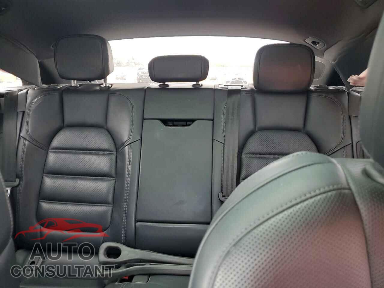 PORSCHE MACAN 2024 - WP1AA2A59RLB10384