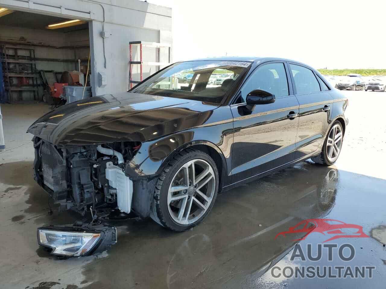 AUDI A3 2019 - WAUAUGFF0KA119142