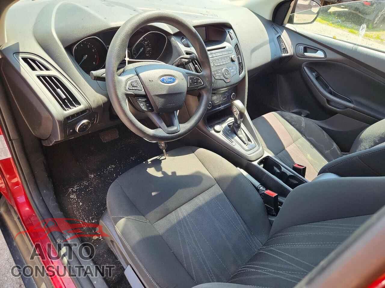 FORD FOCUS 2016 - 1FADP3K28GL254003