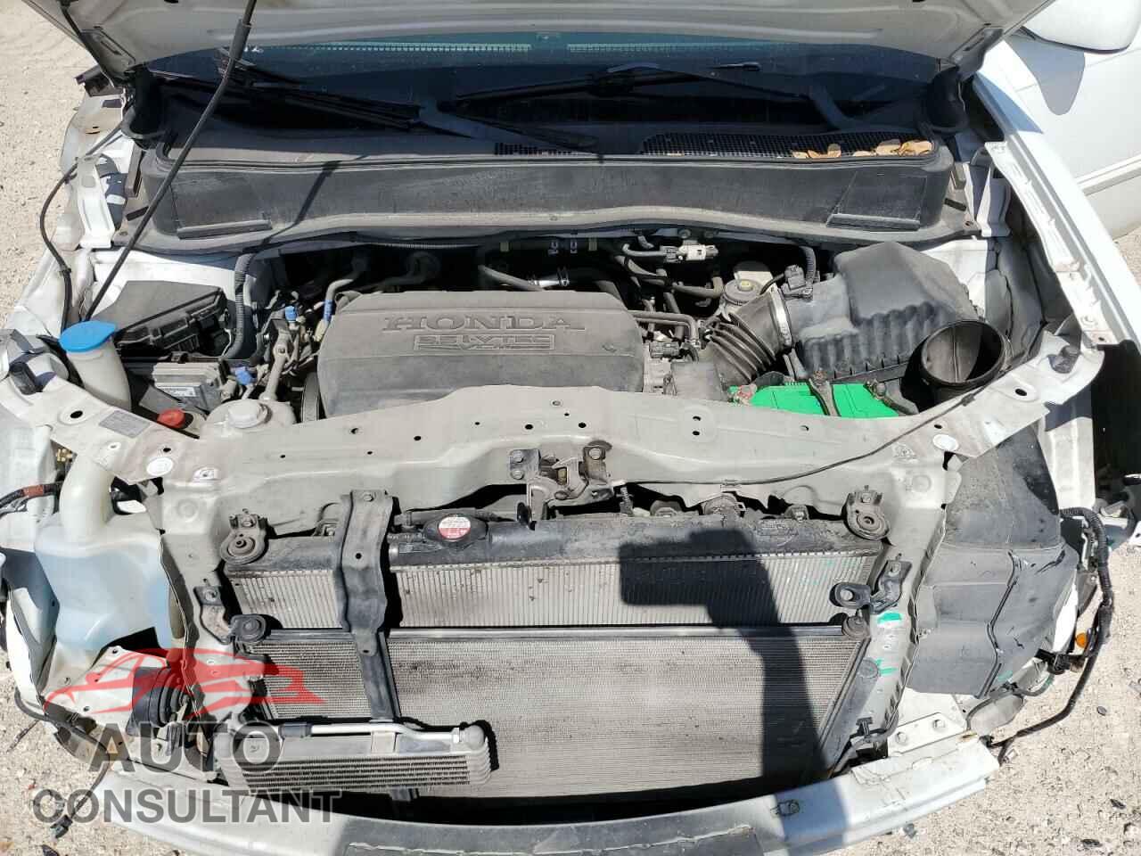HONDA PILOT 2011 - 5FNYF3H5XBB025463