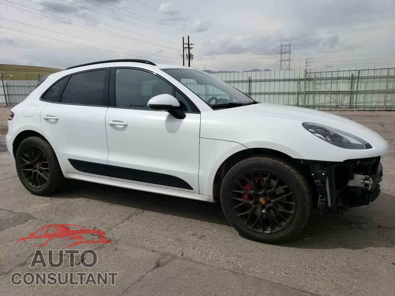 PORSCHE MACAN 2017 - WP1AG2A55HLB56579