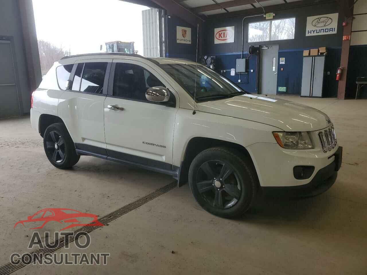 JEEP COMPASS 2012 - 1C4NJDEB6CD675577