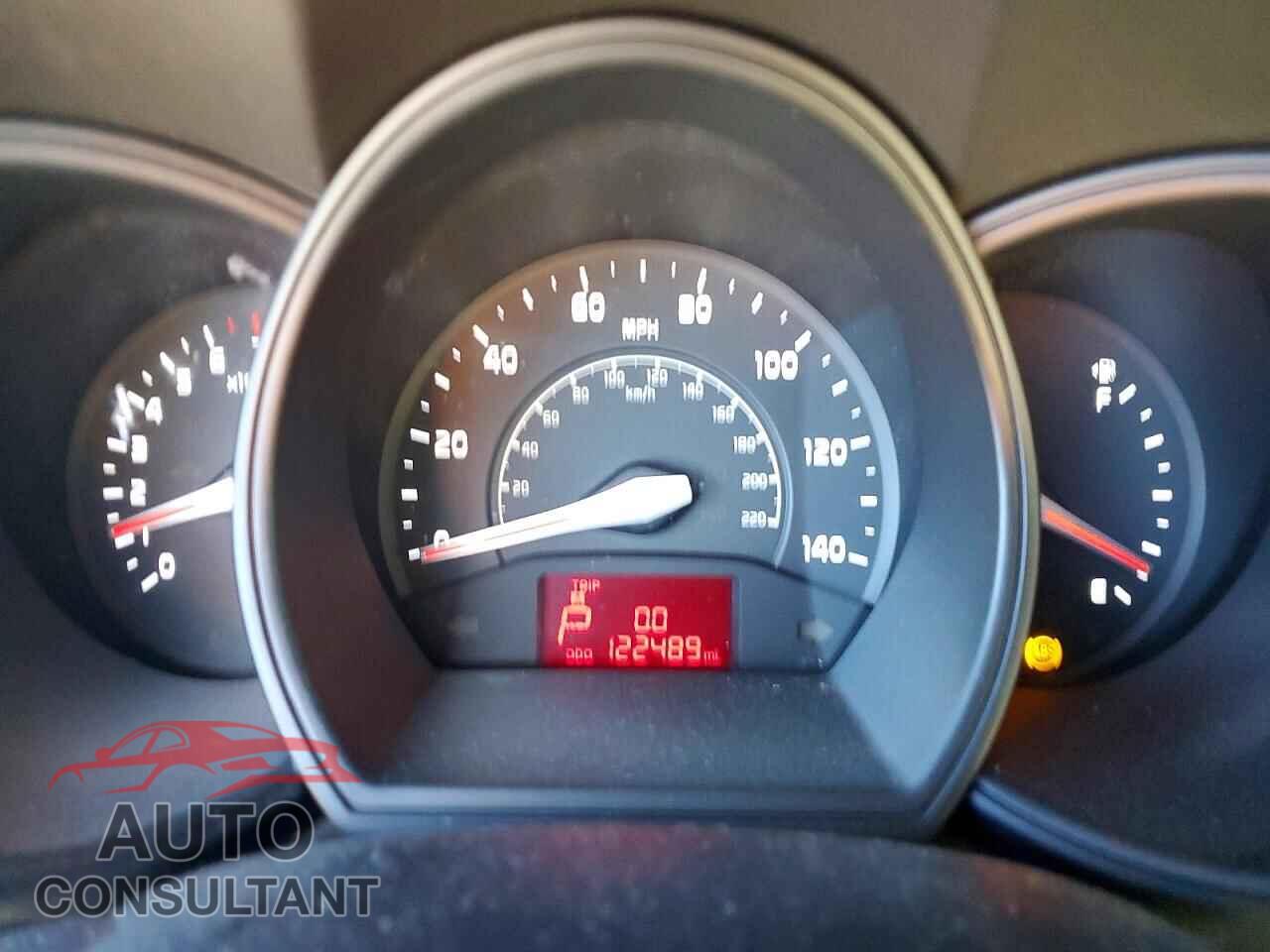 KIA RIO 2013 - KNADN4A38D6184607