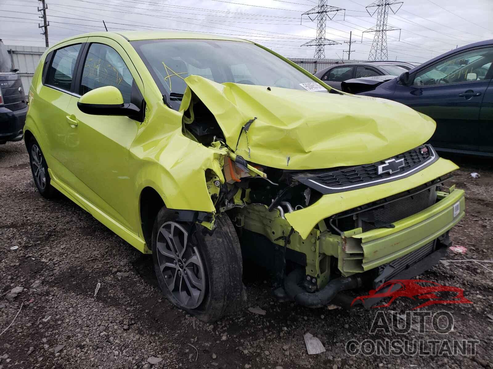 CHEVROLET SONIC 2019 - 1G1JD6SB0K4140015