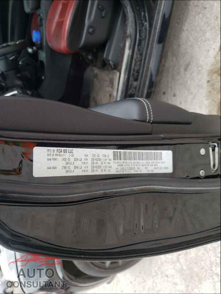 DODGE DURANGO 2018 - 1C4SDJGJ7JC266181