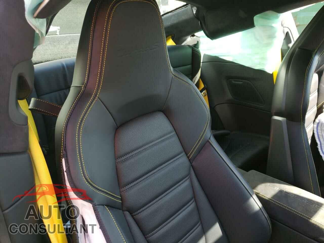 PORSCHE 911 2021 - WP0AD2A97MS257538