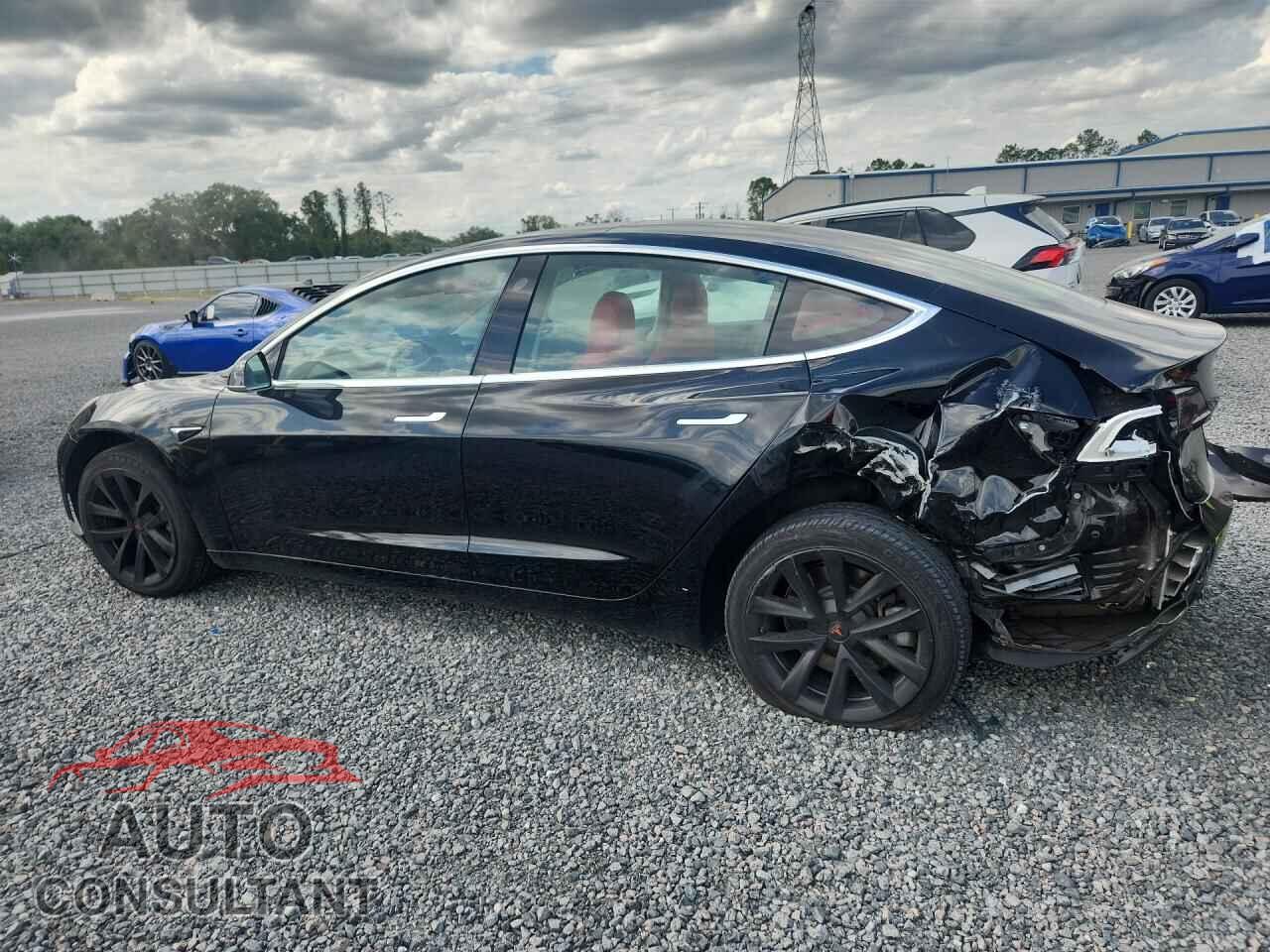 TESLA MODEL 3 2019 - 5YJ3E1EA6KF398213