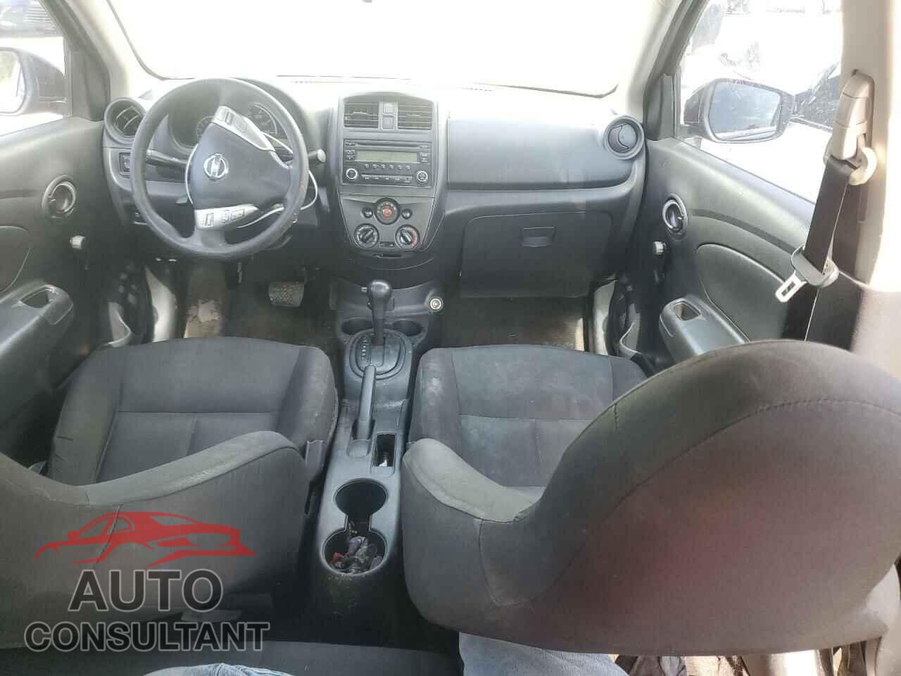 NISSAN VERSA 2017 - 3N1CN7AP3HL828614