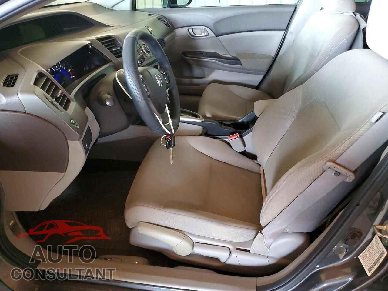 HONDA CIVIC 2012 - 2HGFB2F68CH576612