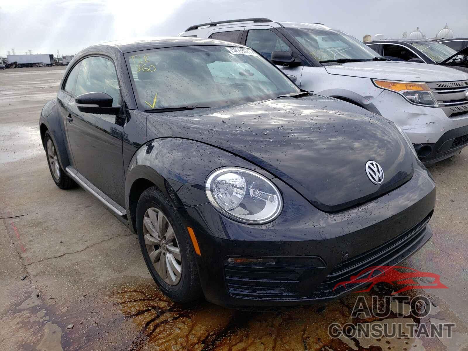 VOLKSWAGEN BEETLE 2019 - 3VWFD7AT4KM712539