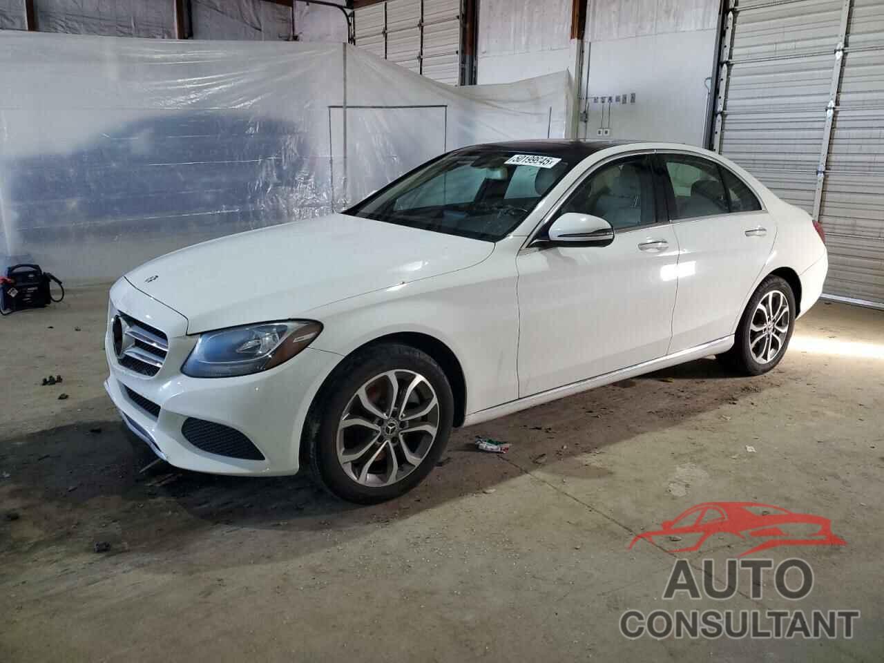 MERCEDES-BENZ C-CLASS 2017 - 55SWF4KB2HU231119