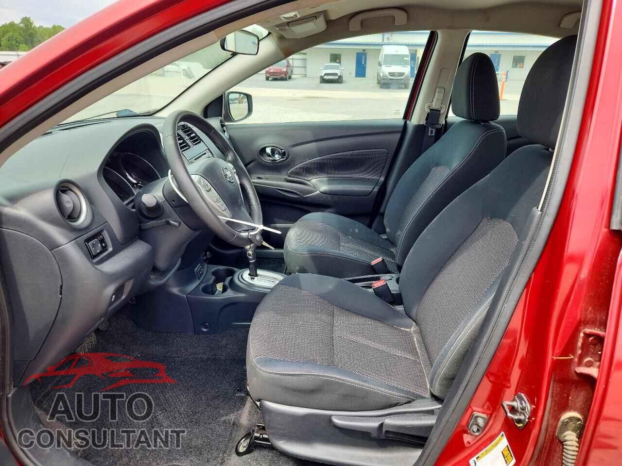 NISSAN VERSA 2017 - 3N1CN7AP2HL802408
