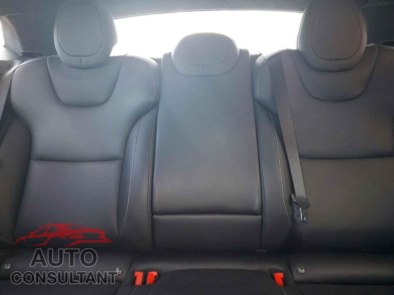 TESLA MODEL S 2022 - 5YJSA1E69NF468732