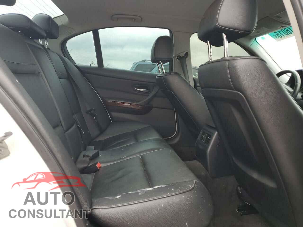 BMW 3 SERIES 2011 - WBAPH5C57BF093236