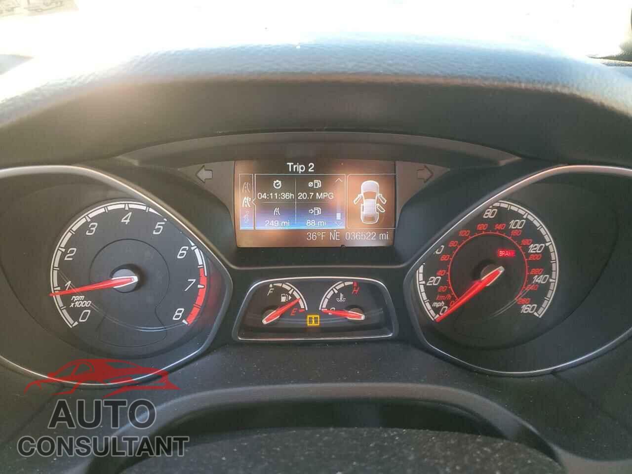 FORD FOCUS 2014 - 1FADP3L98EL130760