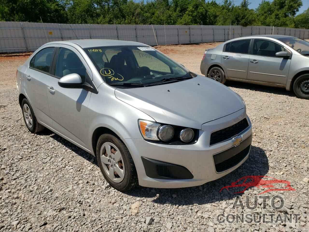 CHEVROLET SONIC 2016 - 1G1JA5SH8G4114213