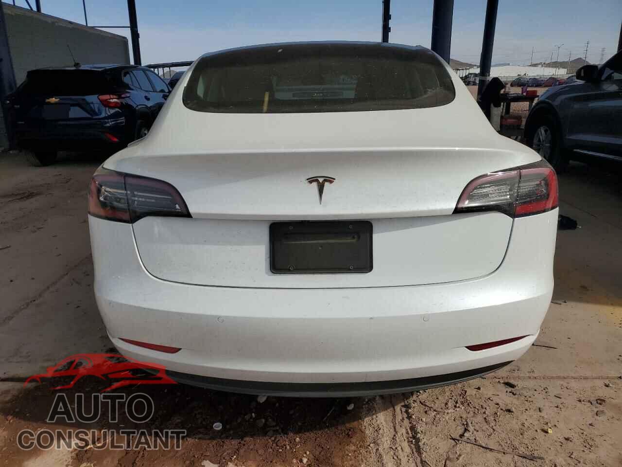 TESLA MODEL 3 2021 - 5YJ3E1EA4MF911364