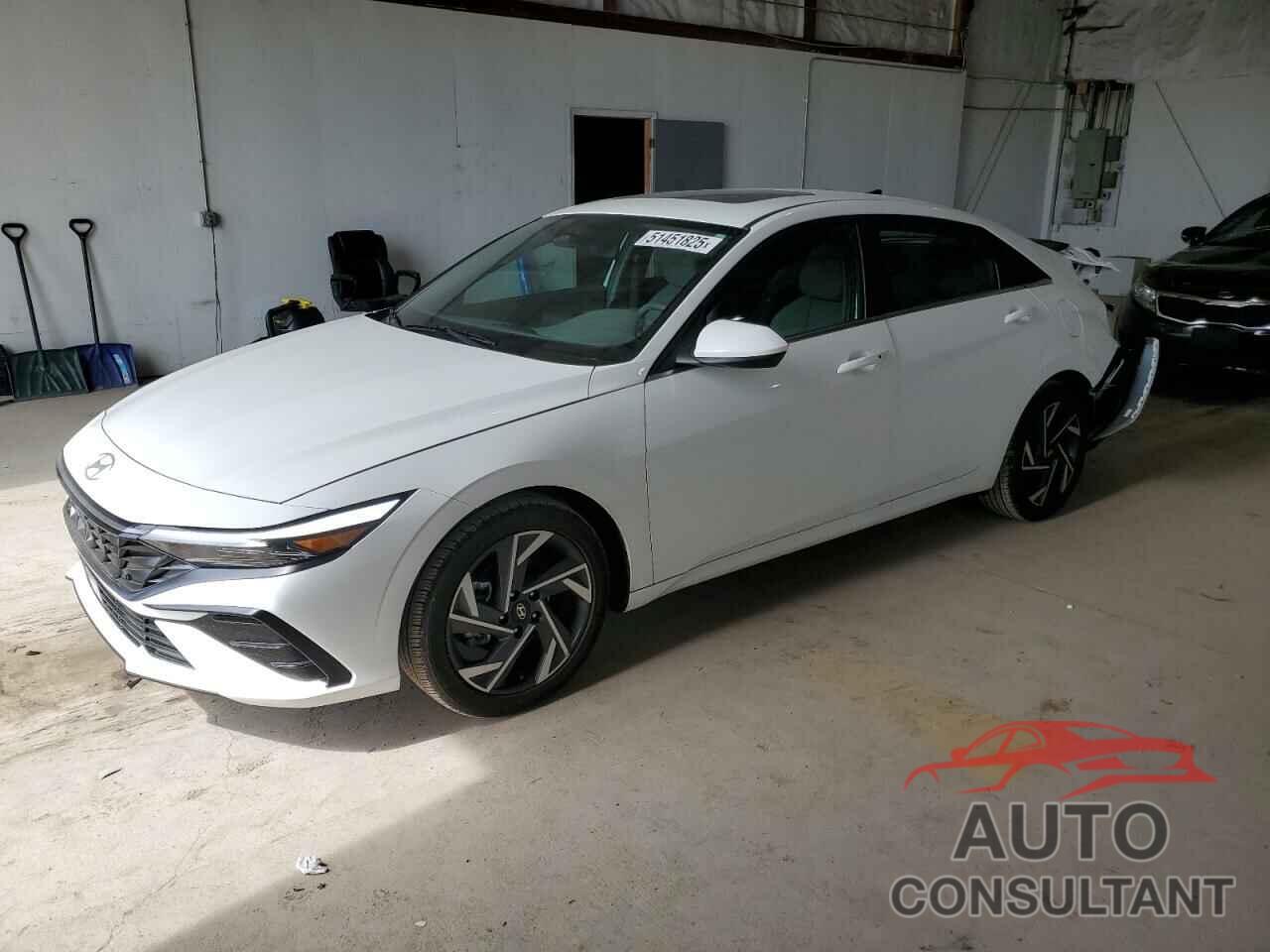 HYUNDAI ELANTRA 2024 - KMHLS4DG9RU752139