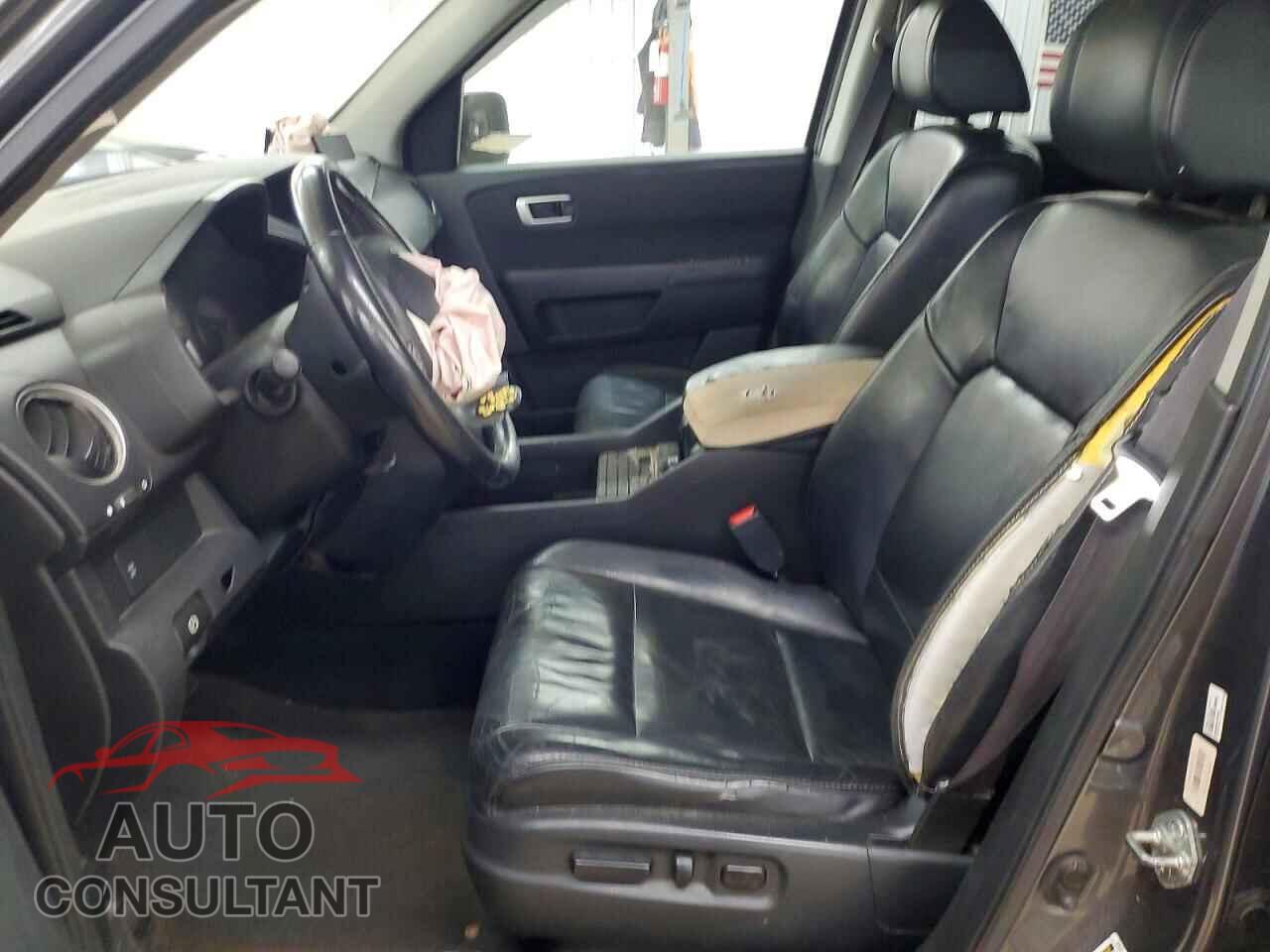 HONDA PILOT 2010 - 5FNYF4H67AB018368