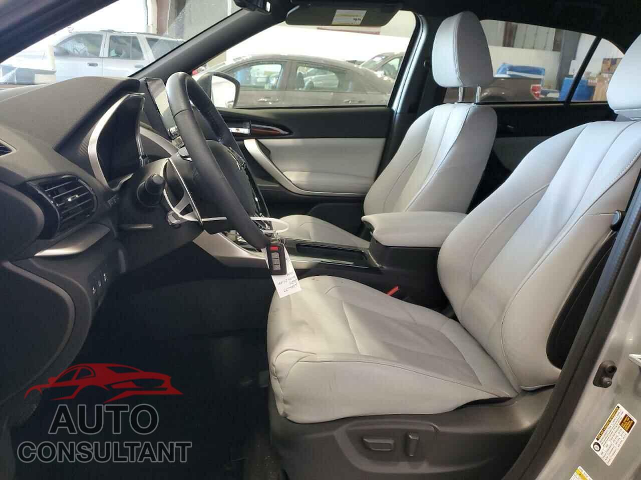 MITSUBISHI ECLIPSE 2024 - JA4ATWAA6RZ009620
