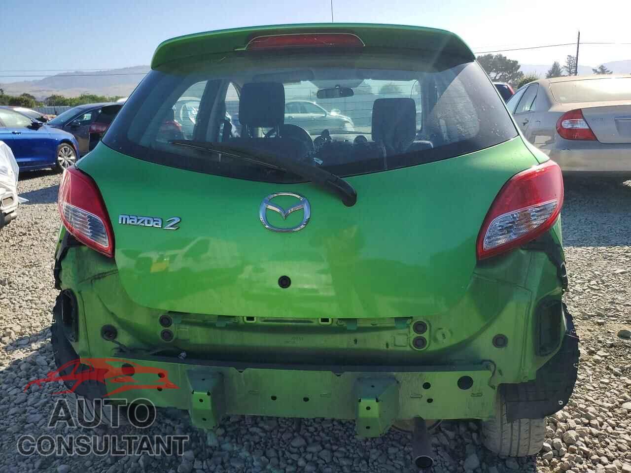 MAZDA 2 2011 - JM1DE1HZ6B0115636