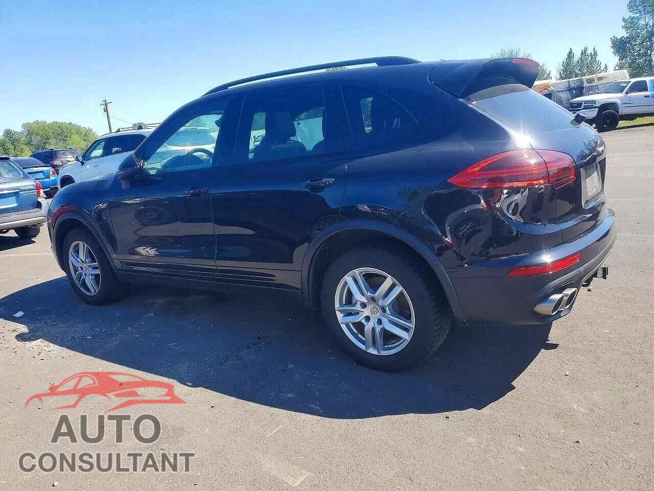 PORSCHE CAYENNE 2016 - WP1AB2A24GLA93235